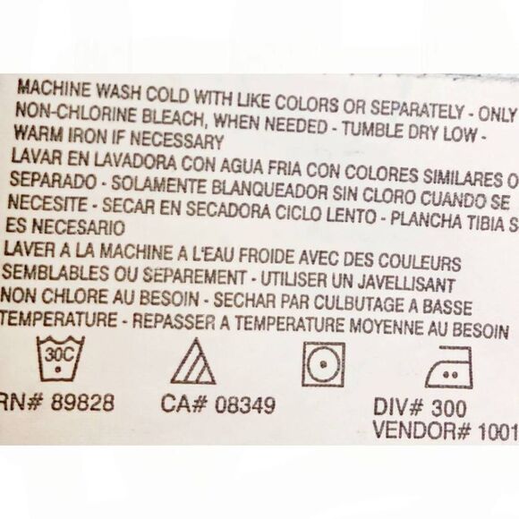 GLORIA VANDERBILT Plus Size Dark Blue Amanda Capri's 20W - Picture 8 of 9